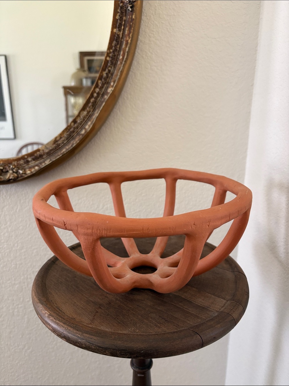 SIN Ceramics Terracotta Prong Fruit Bowl - Medium